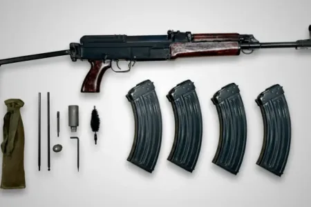 SA vzor 58 — self-loading assault rifle